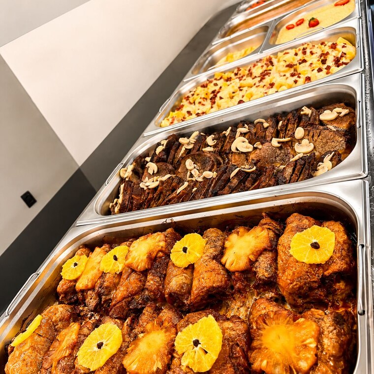 Buffet preparado pela Excellens
